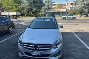 Mercedes b180