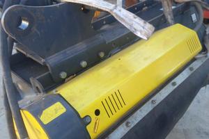 Trincia per escavatore