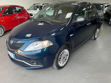 Lancia Ypsilon 1.2 69 CV 5 porte Platinum