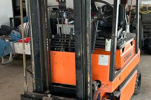 Carrello elevatore 16 q