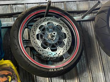 CERCHI CARENA KAWASAKI ZZR 1100 Z1R2