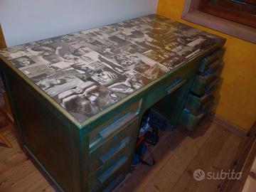 scrivania di faggio .