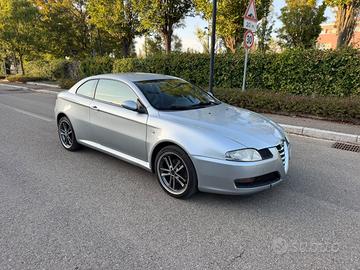 Alfa Romeo GT  – 2005