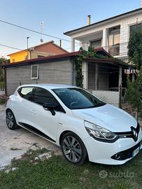 Renault Clio IV 2012 Costume National