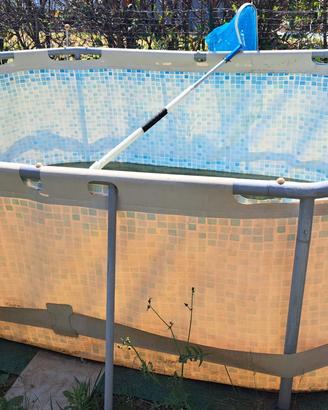 PISCINA OVALE
