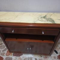 Mobile da ingresso con base di marmo e specchio