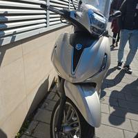 Piaggio  Beverly 400 hpe 2100 km  PERFETTO 
