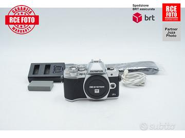 Olympus OM-D E-M10 III S