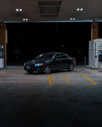 VOLVO S80 D5
