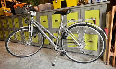 Bici da donna Bianchi Spillo K15 color argento