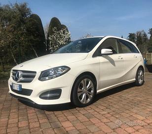 Mercedes B 180 D