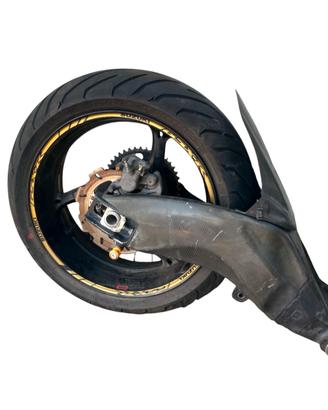 Forcellone con ruota Suzuki GSX R 1000