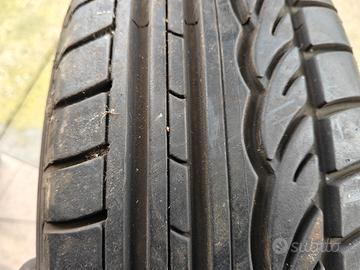 Pneumatico 185 65 15