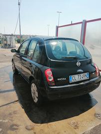  nissan micra dci del 2004. 