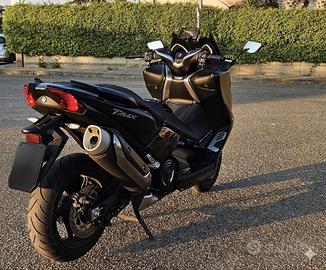 Yamaha T MAX 530 SX (2019) – Condizioni Eccellenti