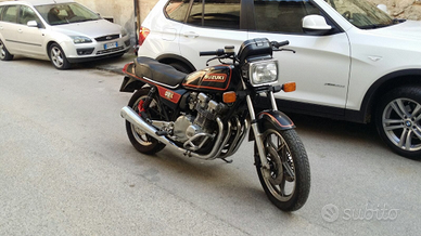 Suzuki GSX 750