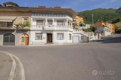 VILLA SINGOLA A LUMEZZANE