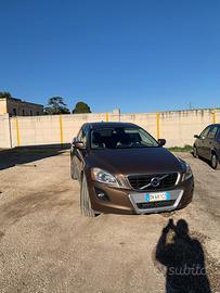 Volvo XC60 D5 AWD Summum