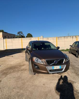 Volvo XC60 D5 AWD Summum