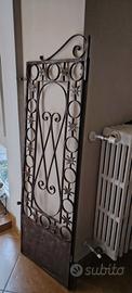 Antico cancello in ferro 