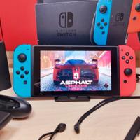 Nintendo switch   32 Gb con Joycon Rosso e Blu