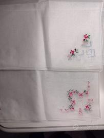 Fazzoletti da donna ricamati a mano