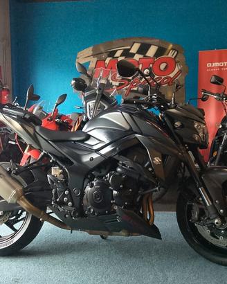 Suzuki GSX R 750 IUGHEND