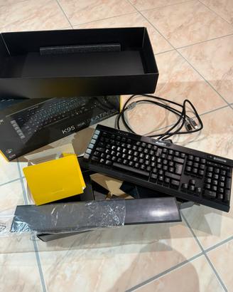 CORSAIR K95 RGB PLATINUM