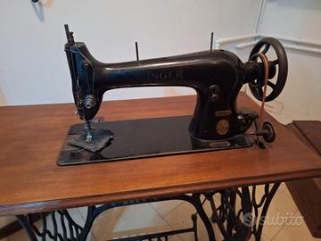 Macchina da cucire Singer originale