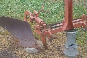 Trattore fiat 312 c con fresa e aratrello