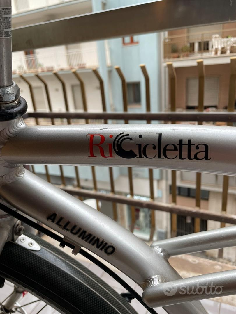 Ricicletta originale in alluminio riciclato Biciclette In