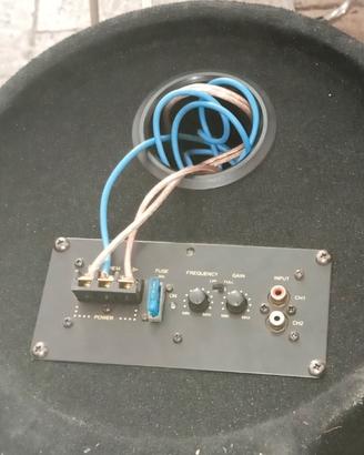 SUBWOOFER 600W CIRCA AMPLIFICATO