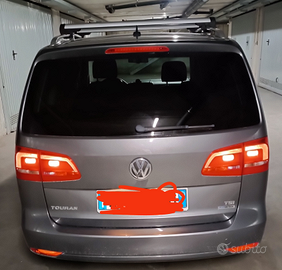 Volkswagen Touran 1200 benzina 2012