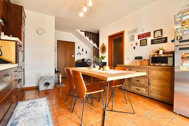 4 LOCALI A ERACLEA