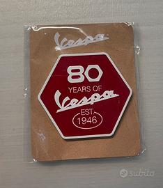 Placca mettallica ufficiale Vespa 80th NUOVA