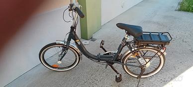 bicicletta elettrica funzionante nuova 