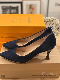 Décolleté UNISA blu camoscio n.40 – come nuove