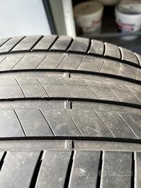 Gomme 245/45/18 brigeston