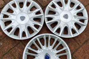 Copri cerchi lancia Y