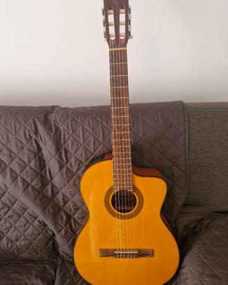 chitarra elettrificats