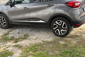 Autovettura captur