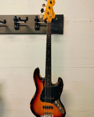 Vintage Icon Series Bass Distressed Sunset