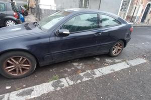 mercedes 220 cdi  coupe'