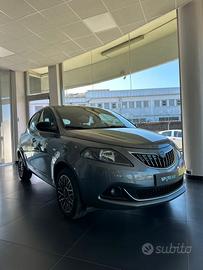 Lancia Ypsilon 1.0 FireFly 5 porte S&S Hybrid Plat