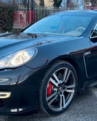 Porsche Panamera 4.8 Turbo chrono sport pack PDK7