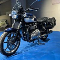 TRIUMPH Bonneville TRIUMPH BONNEVILLE SE