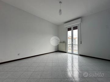 3 LOCALI A LA SPEZIA