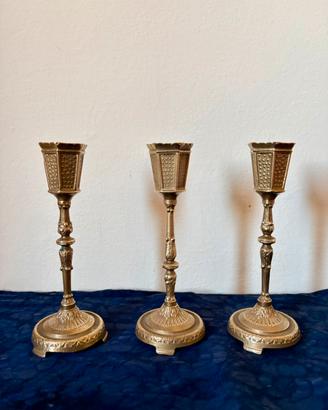 Tre portacandele in ottone vintage lavorate