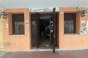 Negozio ex bar a budrio