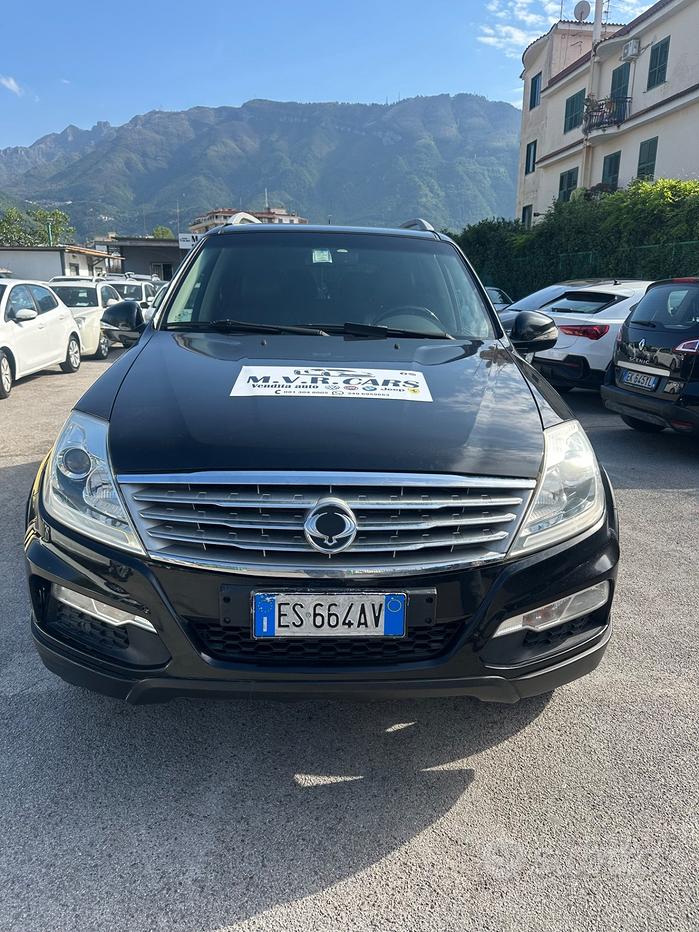 SsangYong Rexton W